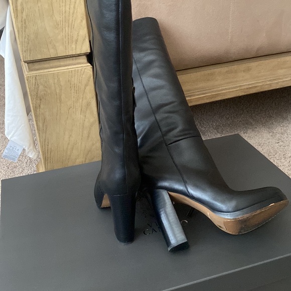 Vince Camuto Black Women's Knee-High Boots 
Pre-loved,I used them only once, - Picture 5 of 6
